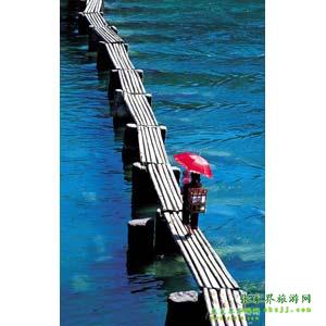 【長沙往返尊惠系列1】：張家界、天子山、鳳凰、韶山、長沙三晚四日游