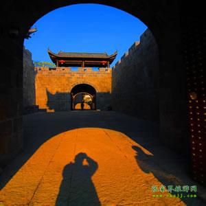 單獨成團M線：張家界袁家界、乾州城四天三晚獨立成團游