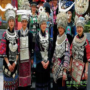 單獨(dú)成團(tuán)L線：（湘西風(fēng)情之旅）張家界、德夯大峽谷、鳳凰古城4天3晚獨(dú)立成團(tuán)游