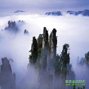 暑期夏令營湘西精華旅游線路：長沙、韶山、張家界、鳳凰純玩8日游