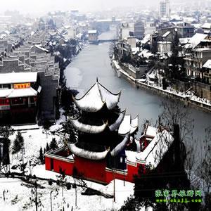 單獨(dú)成團(tuán)P線：（民俗風(fēng)情之旅）張家界、芙蓉鎮(zhèn)、德夯大峽谷、乾州城、鳳凰五日游